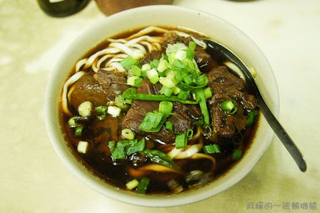 [台北]不輸人的小吳牛肉麵