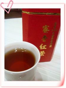 東昇茶行的＂蜜香紅茶＂～無糖茶也可以喝甜甜！