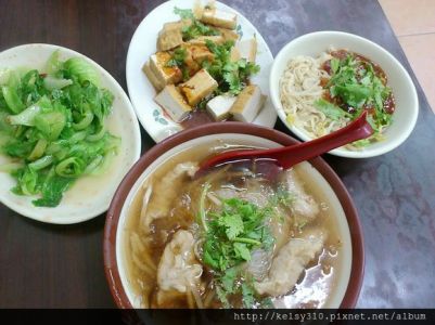 [台北,新莊]林記香菇赤肉羹(武聖廟旁60年頭的好味道)