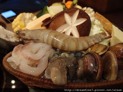 天和鮮物‧海島食堂 - 有機火鍋與烤魚定食