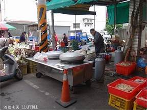 [台南][六甲無名肉圓]菜市場旁的平民美食@積雨雲－iPeen 愛評網